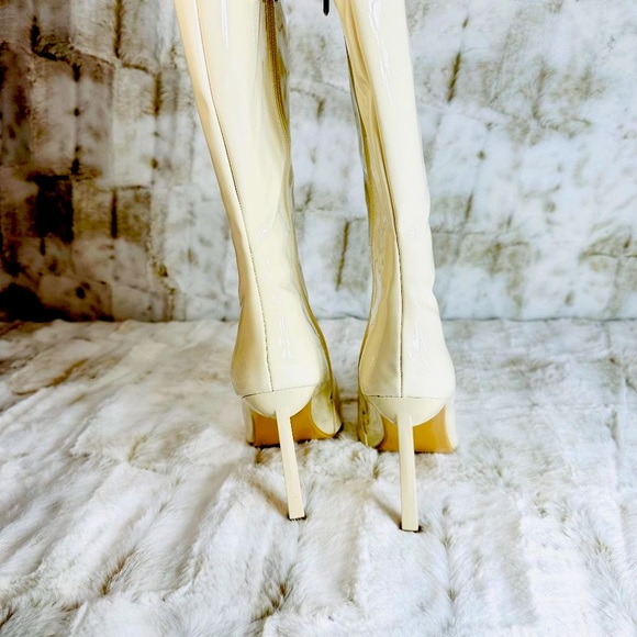 Cape Robbin Off White Mid Calf Square Toe Boots 4" Heels - Picture 6 of 8